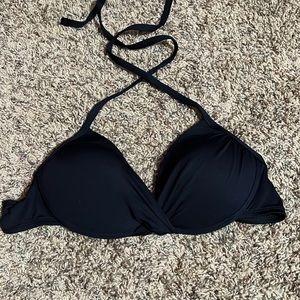 Black bikini top